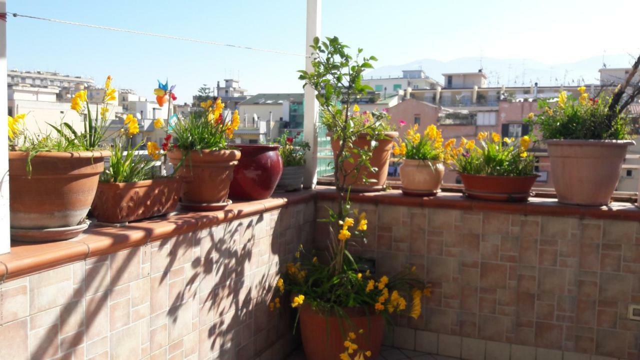 La Mansarda Sulla Terrazza Appartement Castellammare di Stabia Buitenkant foto