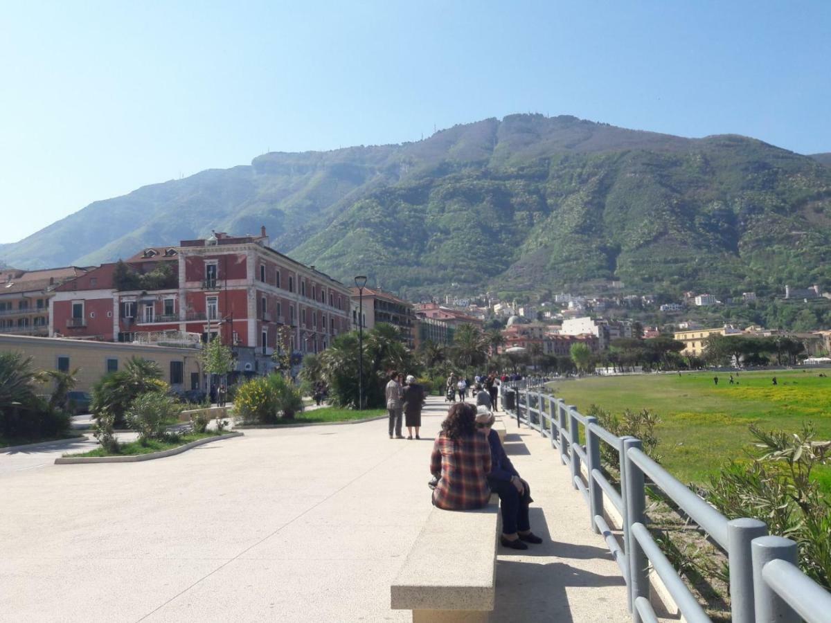 La Mansarda Sulla Terrazza Appartement Castellammare di Stabia Buitenkant foto