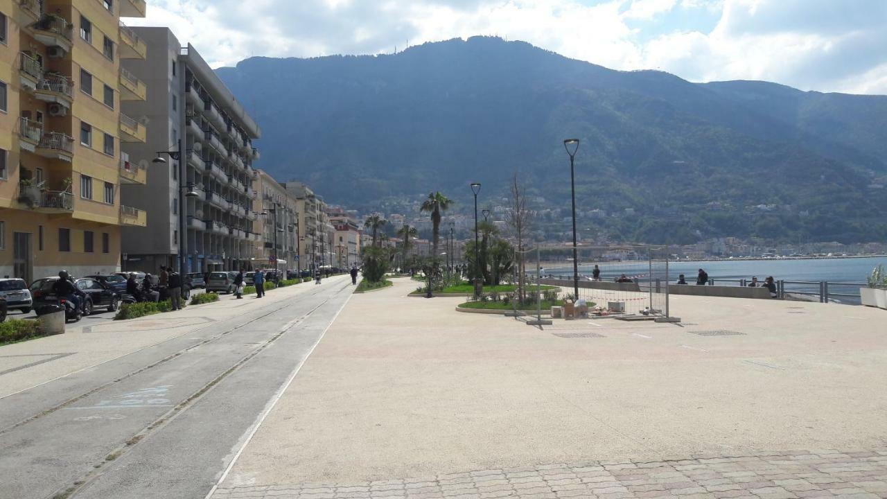 La Mansarda Sulla Terrazza Appartement Castellammare di Stabia Buitenkant foto